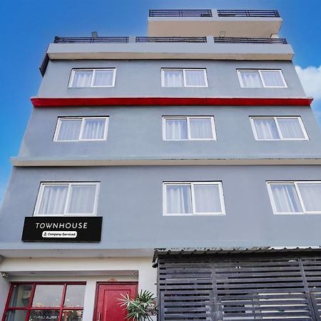 Super Townhouse Gomti Nagar Sector 6 Near Ekana Stadium 勒克瑙 外观 照片