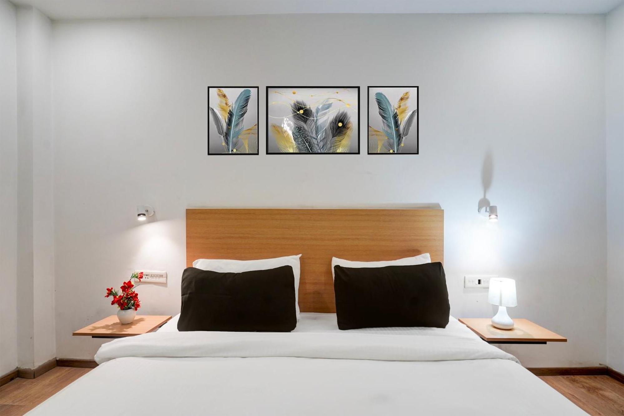 Super Townhouse Gomti Nagar Sector 6 Near Ekana Stadium 勒克瑙 外观 照片